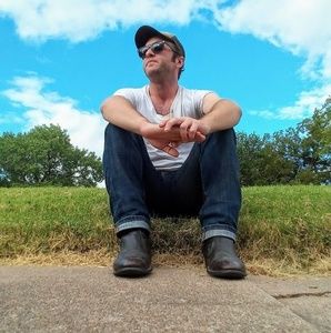 Meet your Posher, Josh